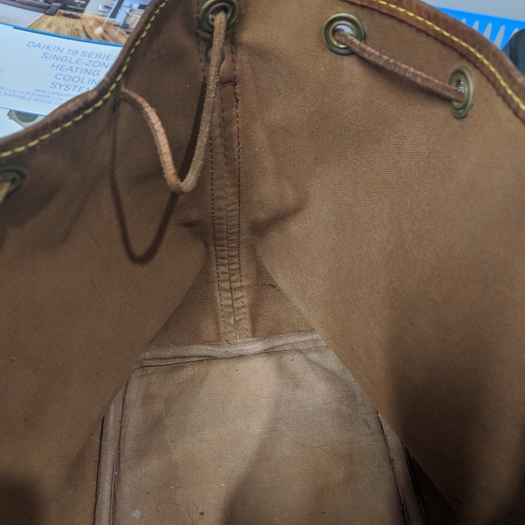 Louis Vuitton Petit Noe - Picture 2 of 5